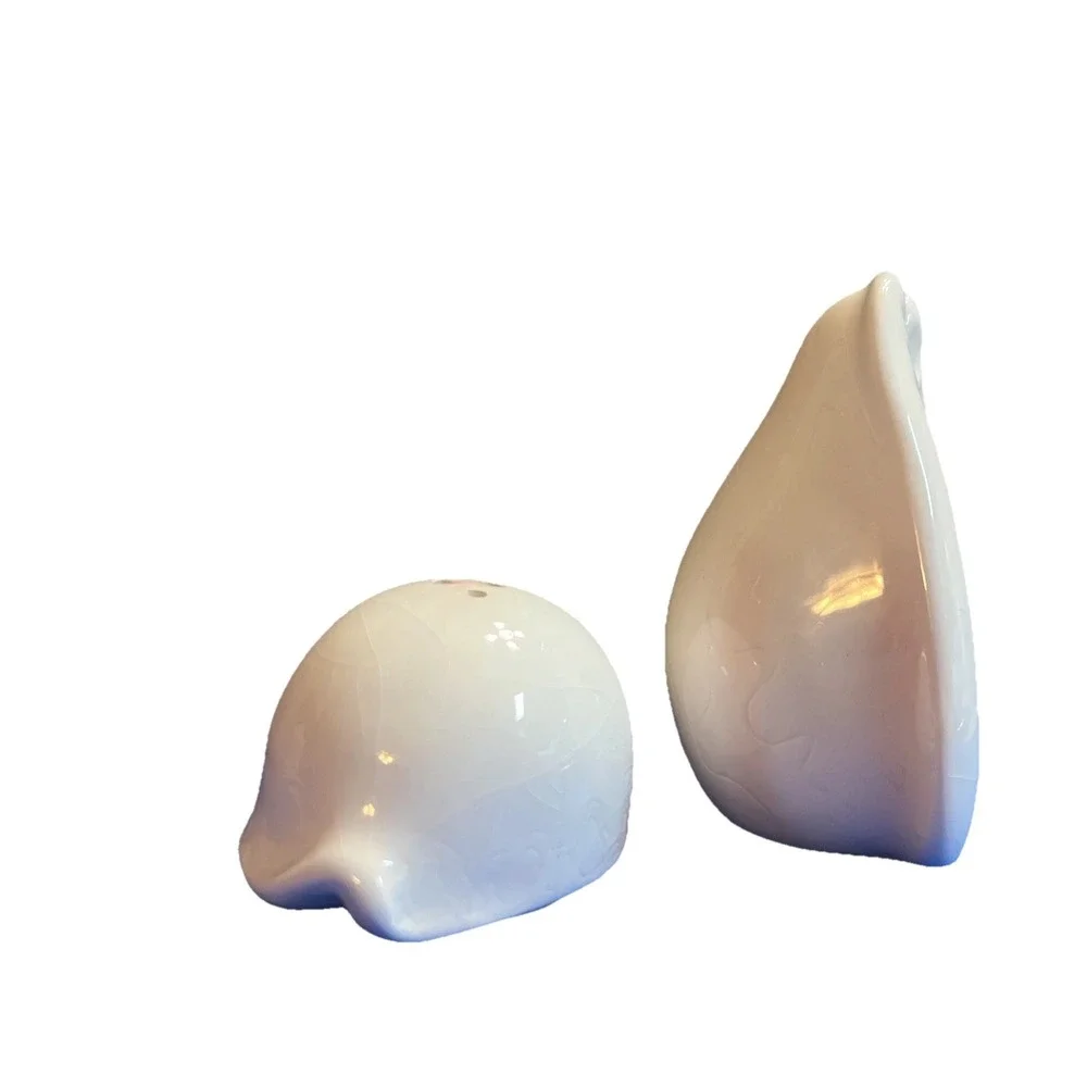 Sea Shell Salt and Pepper Shakers White /Pink Glossy 3.5